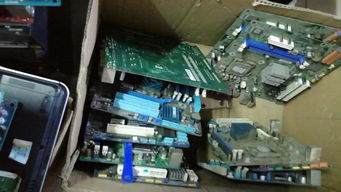 襄阳一男子修电脑时玩起三十六计，上演维修江湖戏码